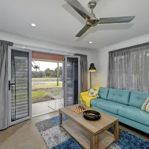 *** Bed & Breakfast 12th Tee Australia